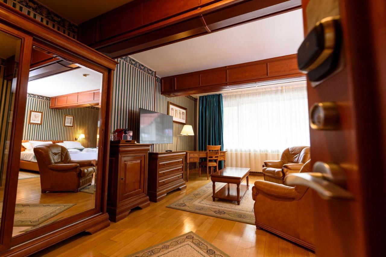 Boutique Hotel Casa Emil Poiana Brașov Zewnętrze zdjęcie