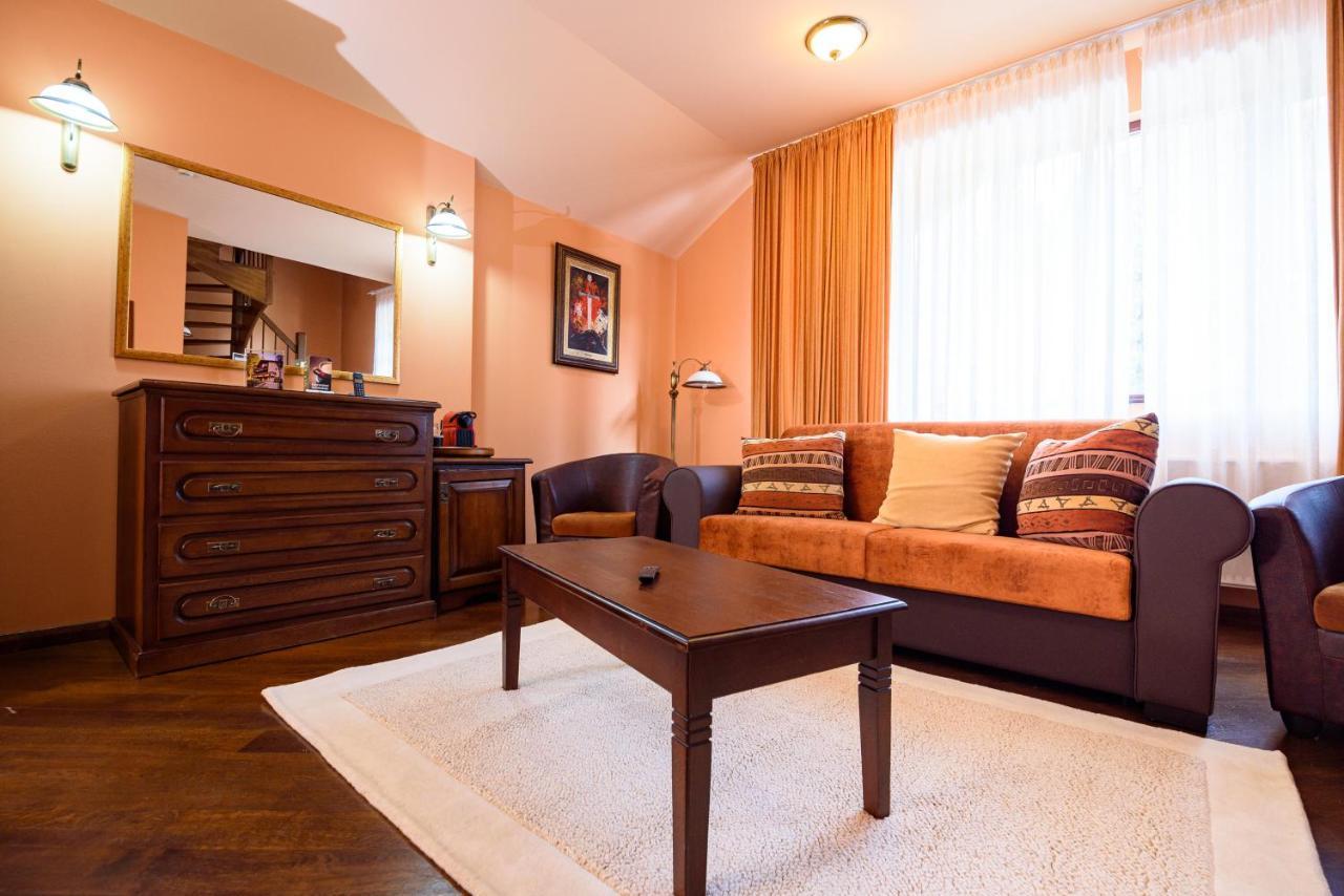 Boutique Hotel Casa Emil Poiana Brașov Zewnętrze zdjęcie